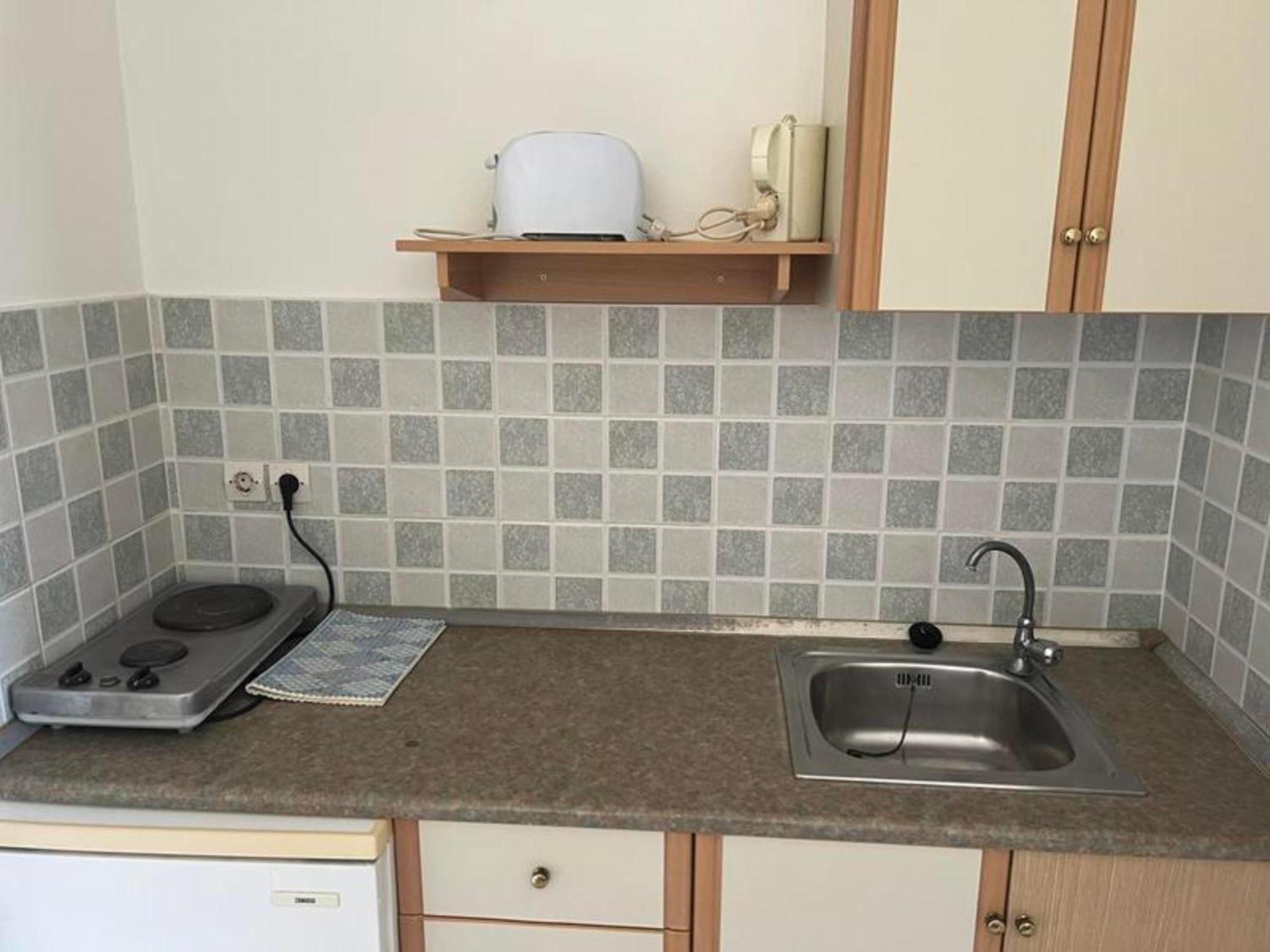Trident Studios And Apartments Kavos Luaran gambar