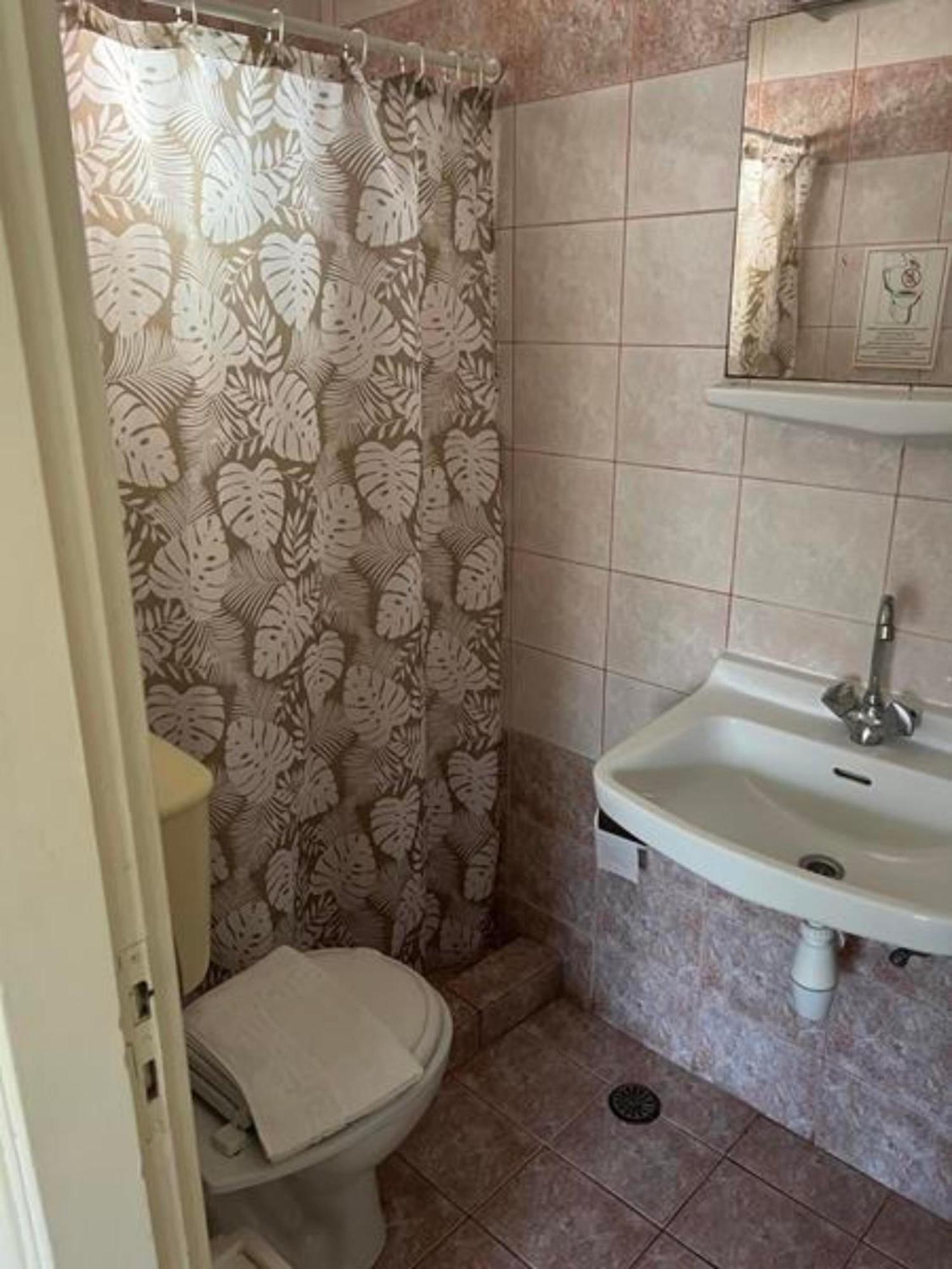 Trident Studios And Apartments Kavos Luaran gambar